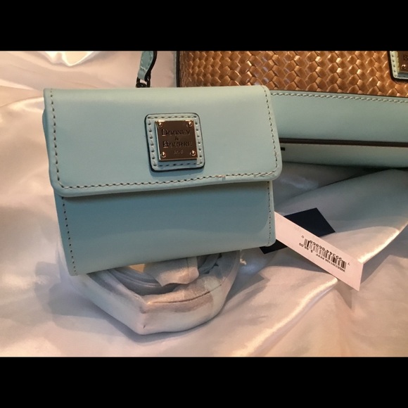 DOONEY AND BOURKE BEACON SET - Picture 3 of 6